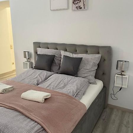 Eden City Home Győr Eksteriør billede