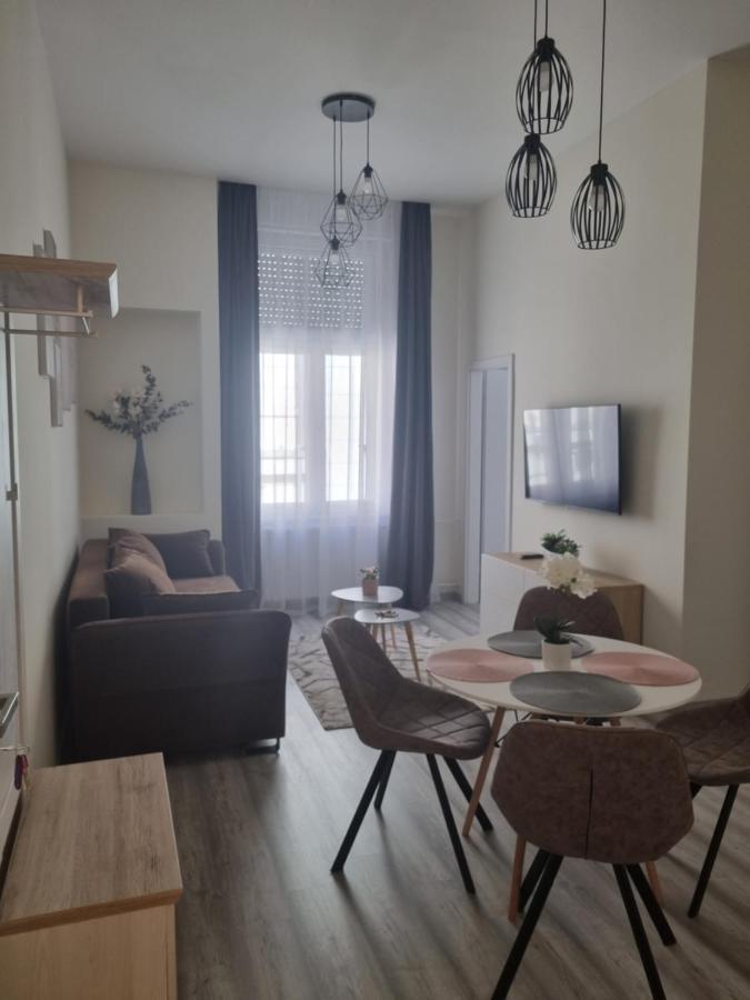 Eden City Home Győr Eksteriør billede