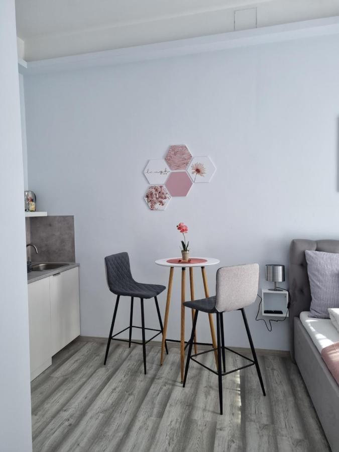 Eden City Home Győr Eksteriør billede