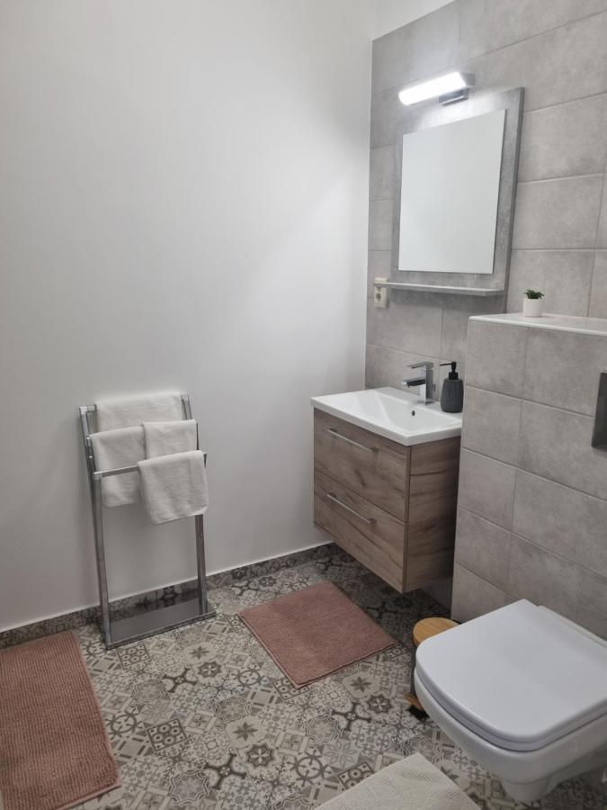 Eden City Home Győr Eksteriør billede